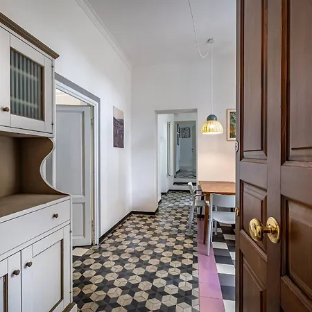 Yd A Hidden Gem In Apartment Florence
